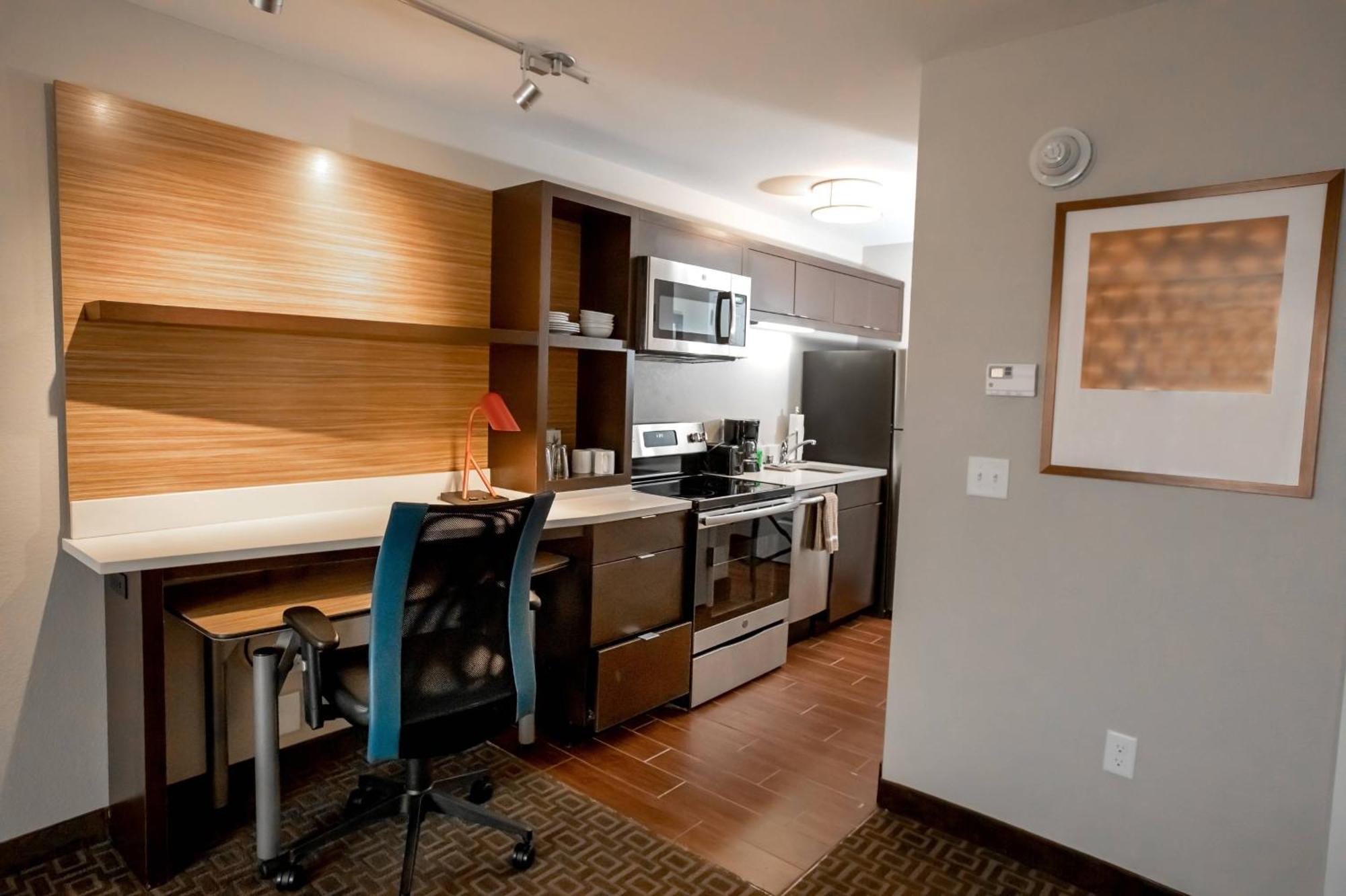 Towneplace Suites By Marriott Louisville Airport מראה חיצוני תמונה