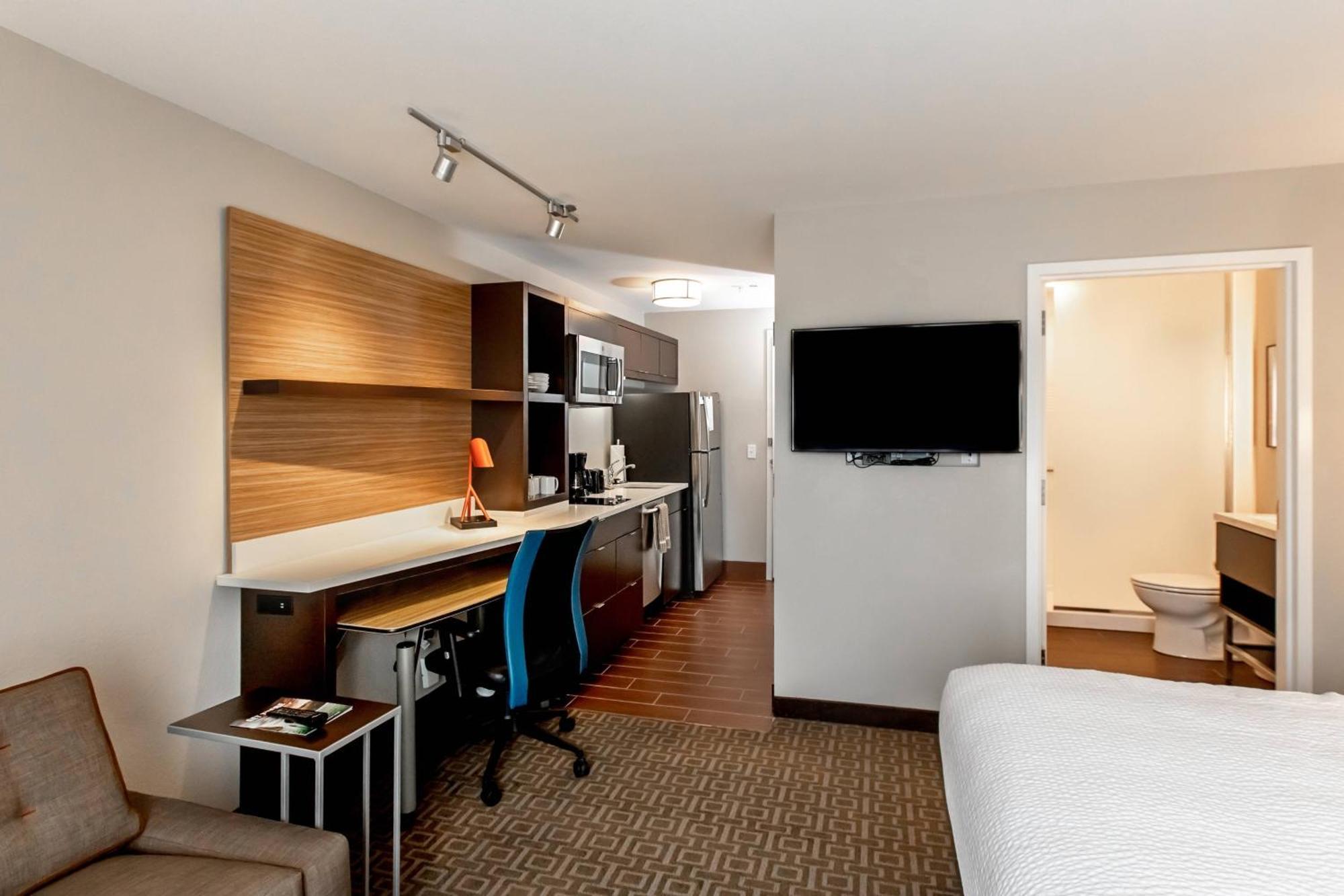 Towneplace Suites By Marriott Louisville Airport מראה חיצוני תמונה